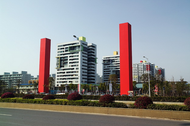 阳光100凤凰街